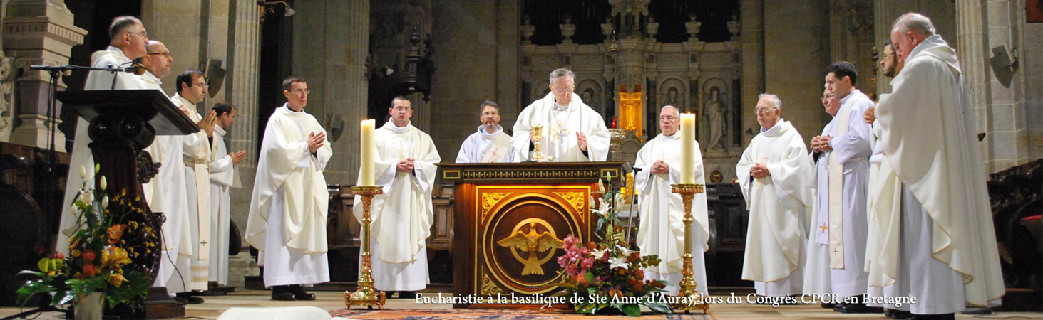 Eucharistie à la basilique Ste Anne d'Auray, lors du Congrès CPCR